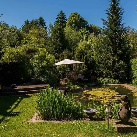 Um Freedebierg Bed & Breakfast Heffingen